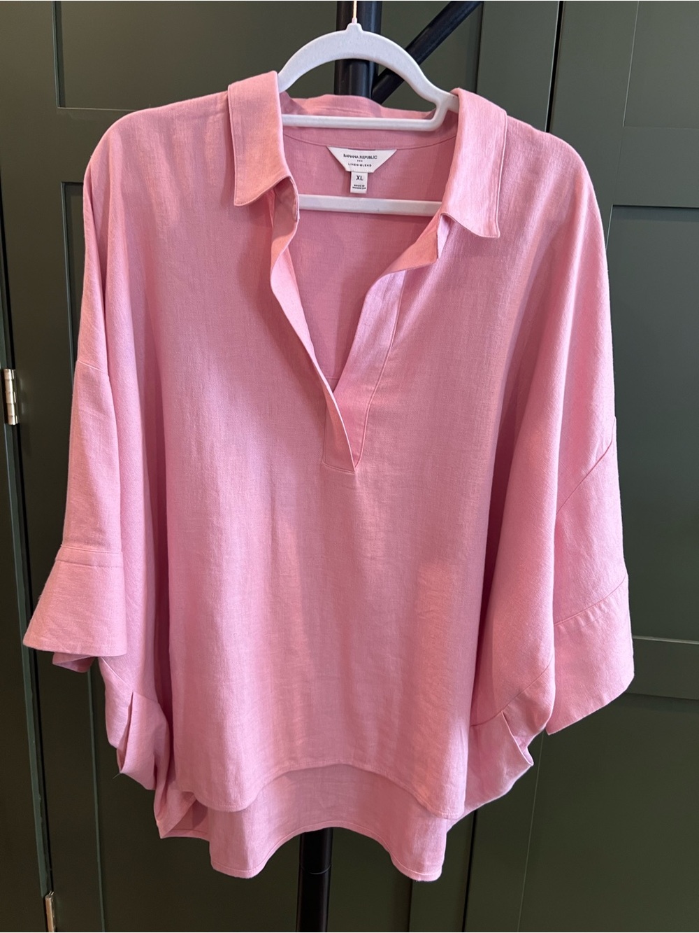 Banana Republic Pink Split-Neck Linen Relaxed Top